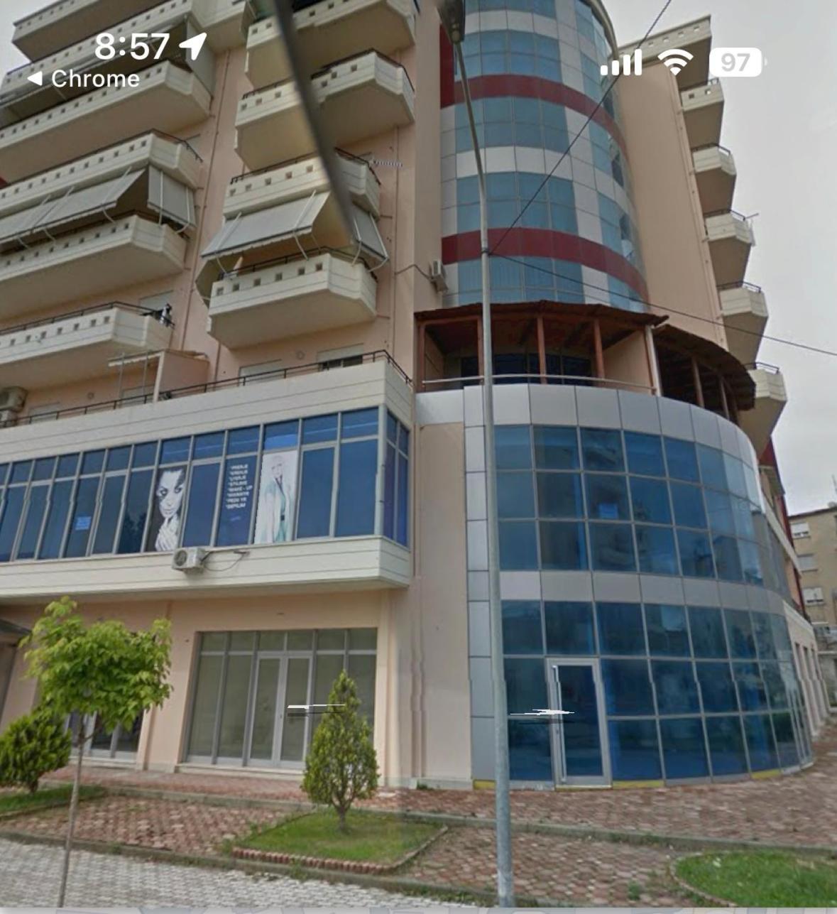 Alajs Apartament Vlorë Esterno foto